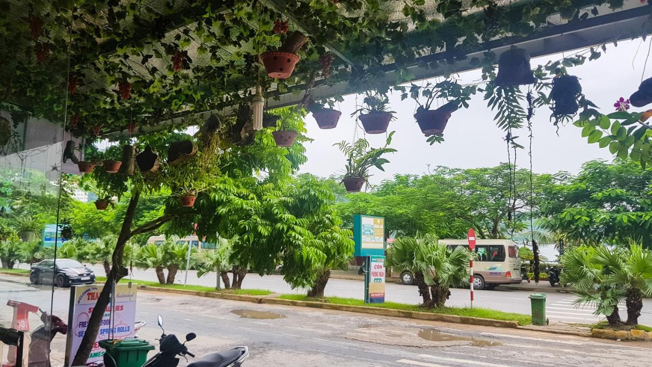 Thu Ha Hotel Dong Khe Sau Exterior foto